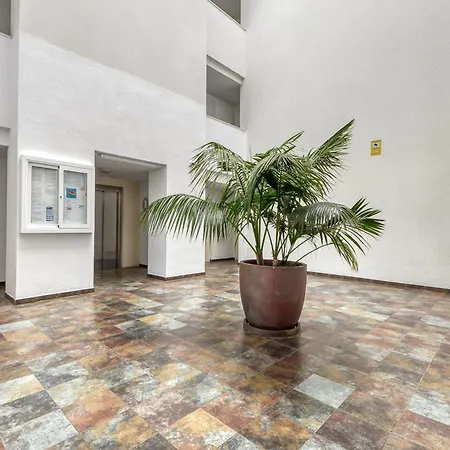Charming With Patio