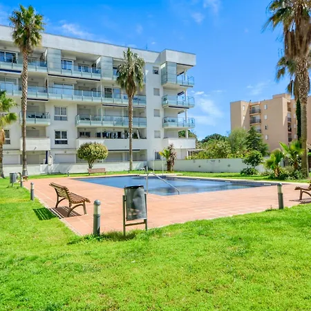 Διαμέρισμα Charming With Patio Ρόζες