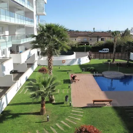 Charming With Patio *